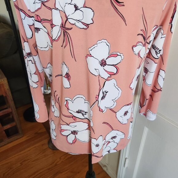 Liz Clairborn Career Pink Floral Blouse Sz PM - Picture 7 of 9